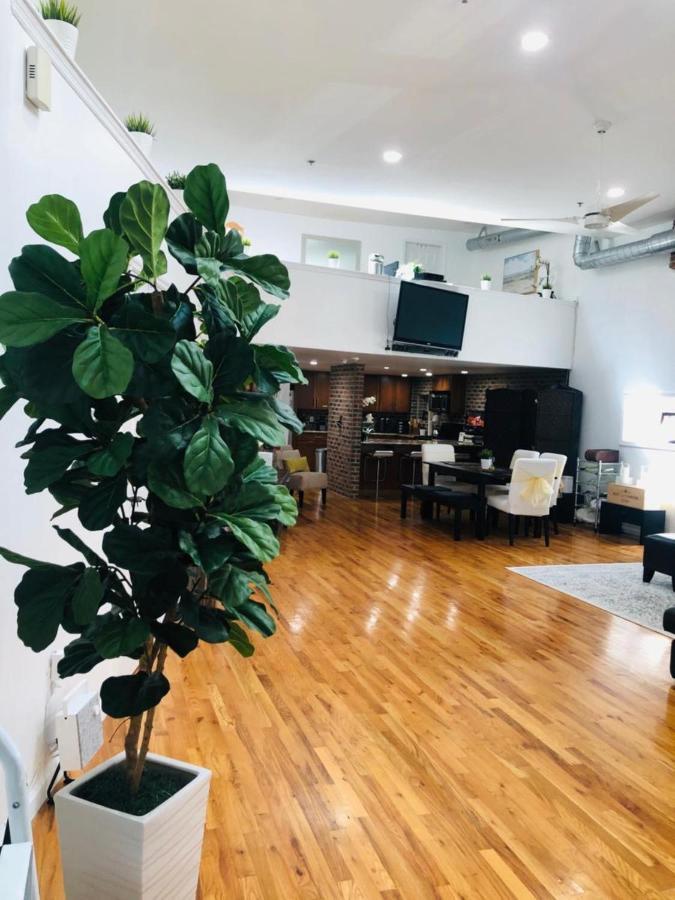 Updated Amazing Bi -Level Condo Minutes From Water Views Of New York City Норт Берген Екстериор снимка
